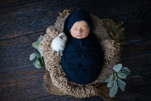 Owen Newborn (17 of 32)