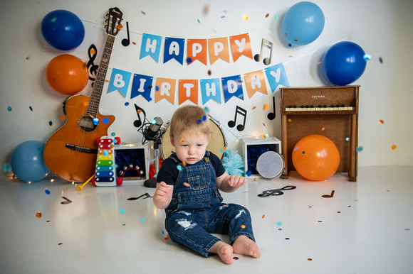 Felix Cake Smash (18 of 37)